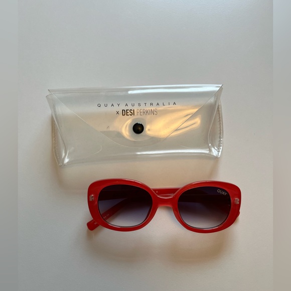 Quay Australia x Desi Perkins Lulu Red Oval Sunglasses - Picture 5 of 11